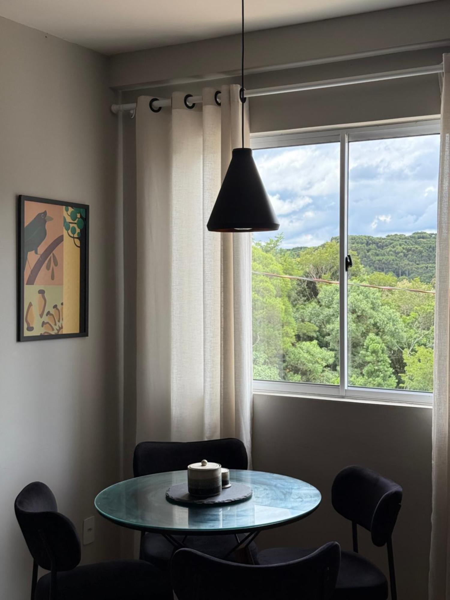 Apto Com Linda Vista *